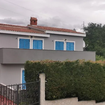 Mandalena * Buzet