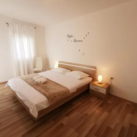 Mandalena Ferienhaus *