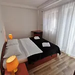 Дом отдыха Holiday Mandalena
