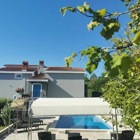 Holiday home Mandalena *